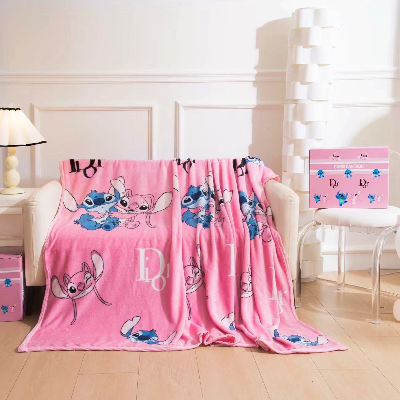 00026# Flannel blanket luxury brand blanket office cover blanket nap blanket gift set