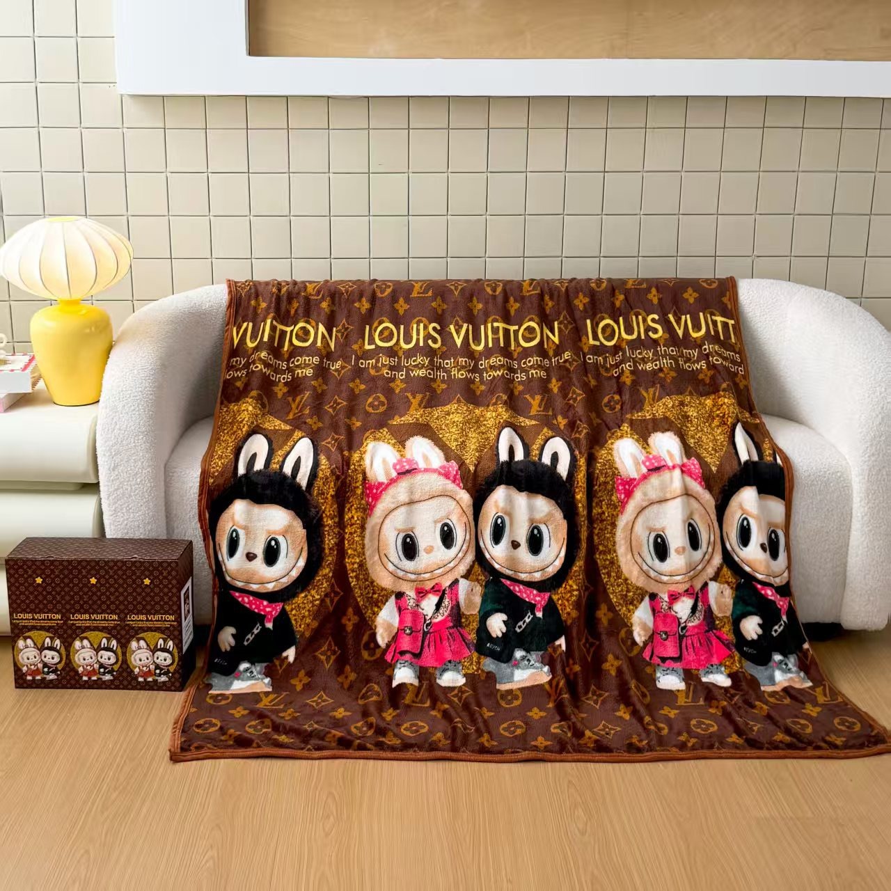 00026# Flannel blanket luxury brand blanket office cover blanket nap blanket gift set