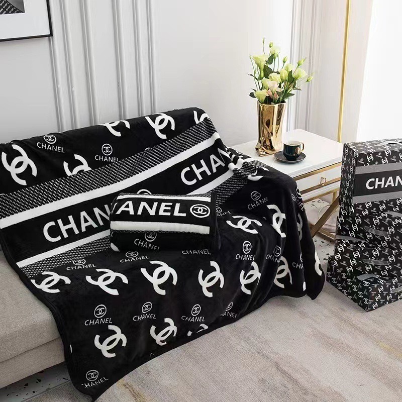00026# Flannel blanket luxury brand blanket office cover blanket nap blanket gift set