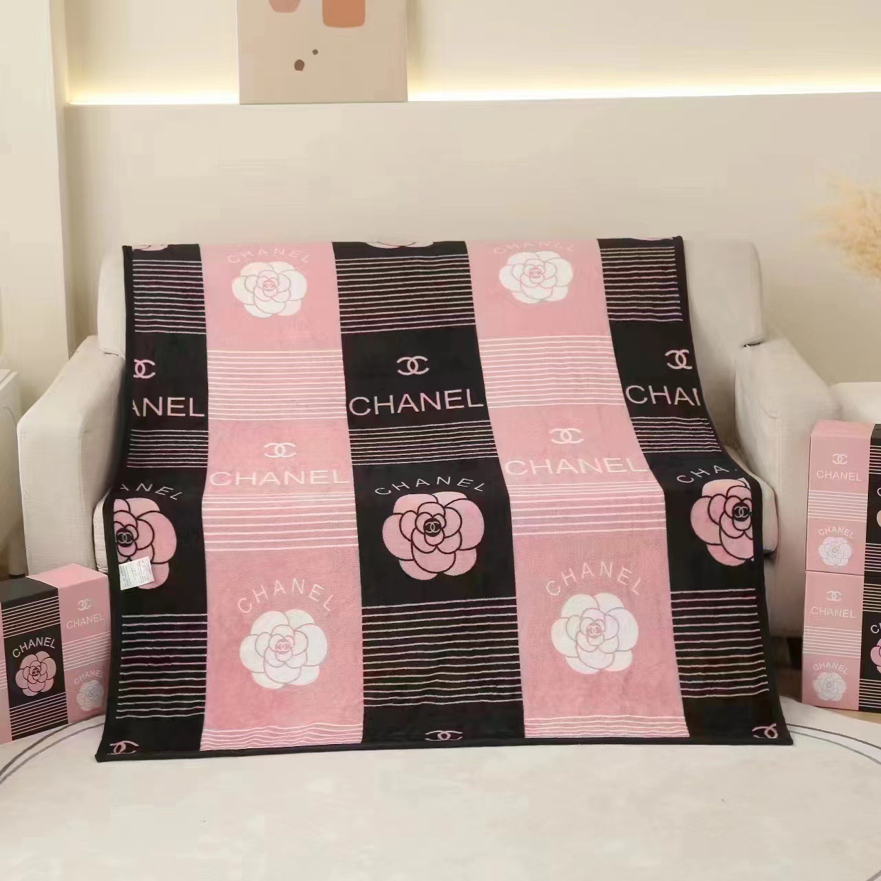 00026# Flannel blanket luxury brand blanket office cover blanket nap blanket gift set