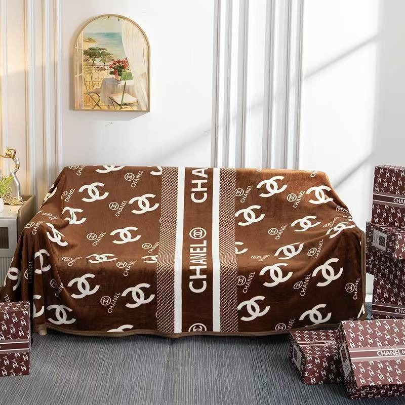 00026# Flannel blanket luxury brand blanket office cover blanket nap blanket gift set