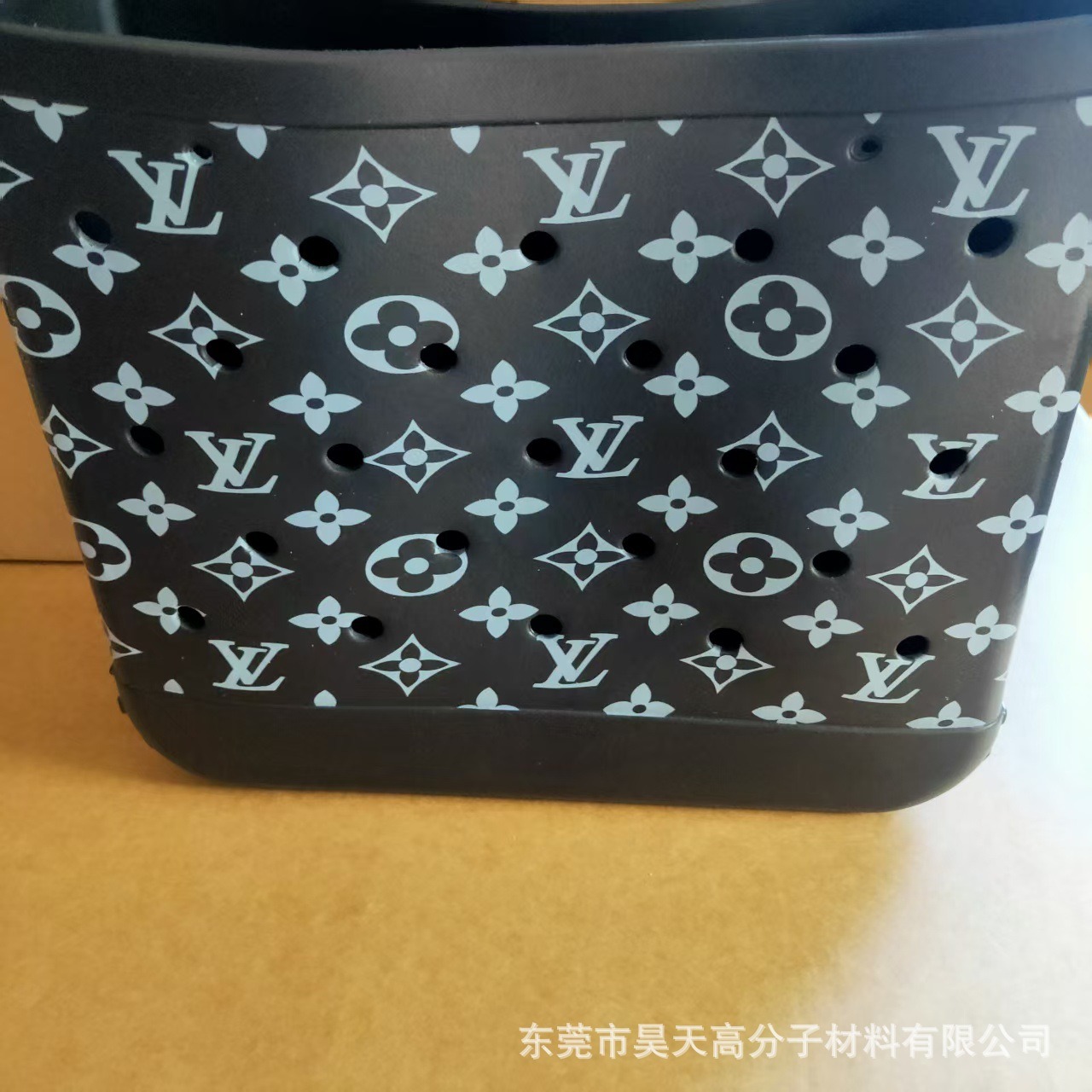 Bogg Bag DIY beach bag