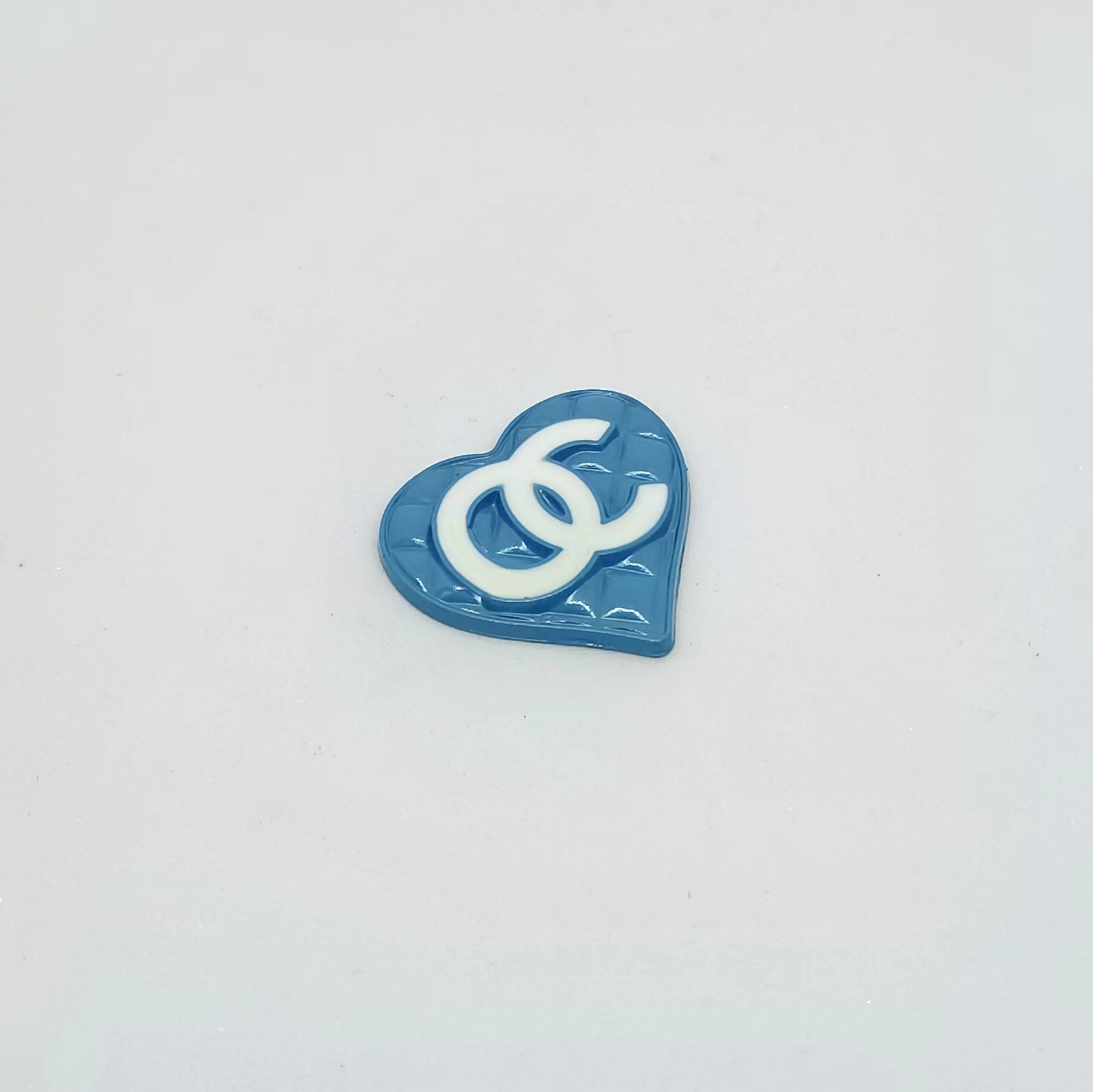sky blue+white label