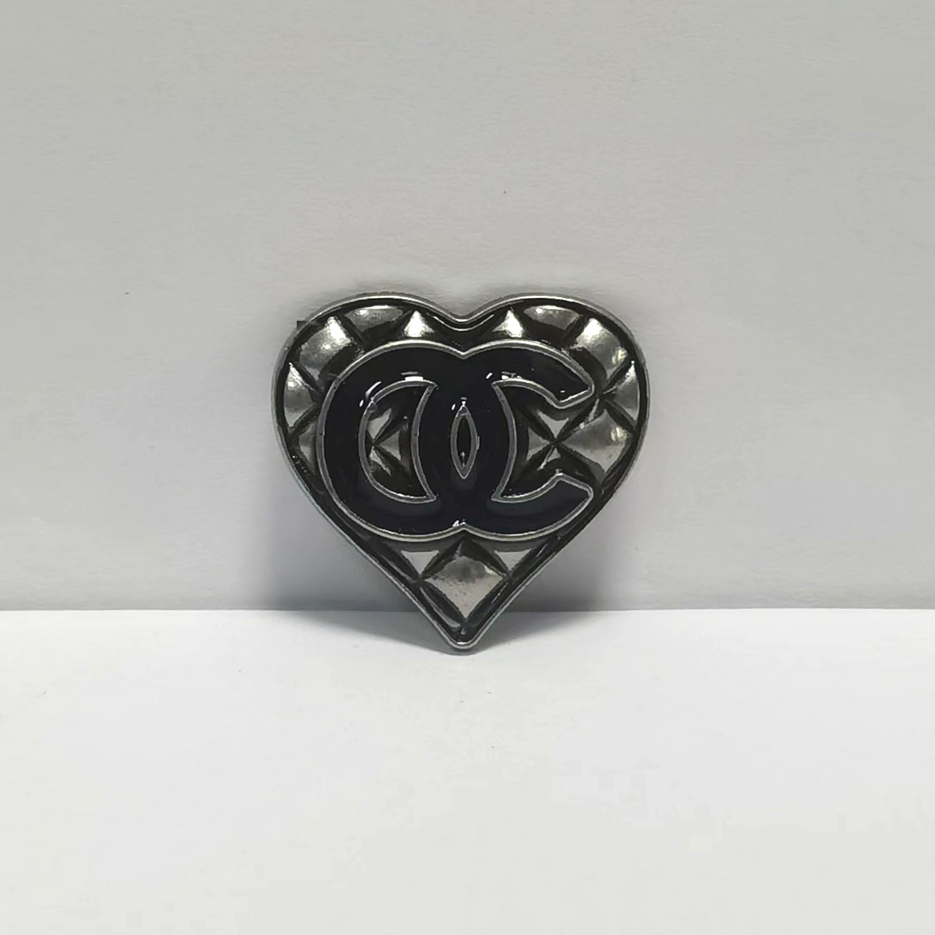 ancient silver+black label