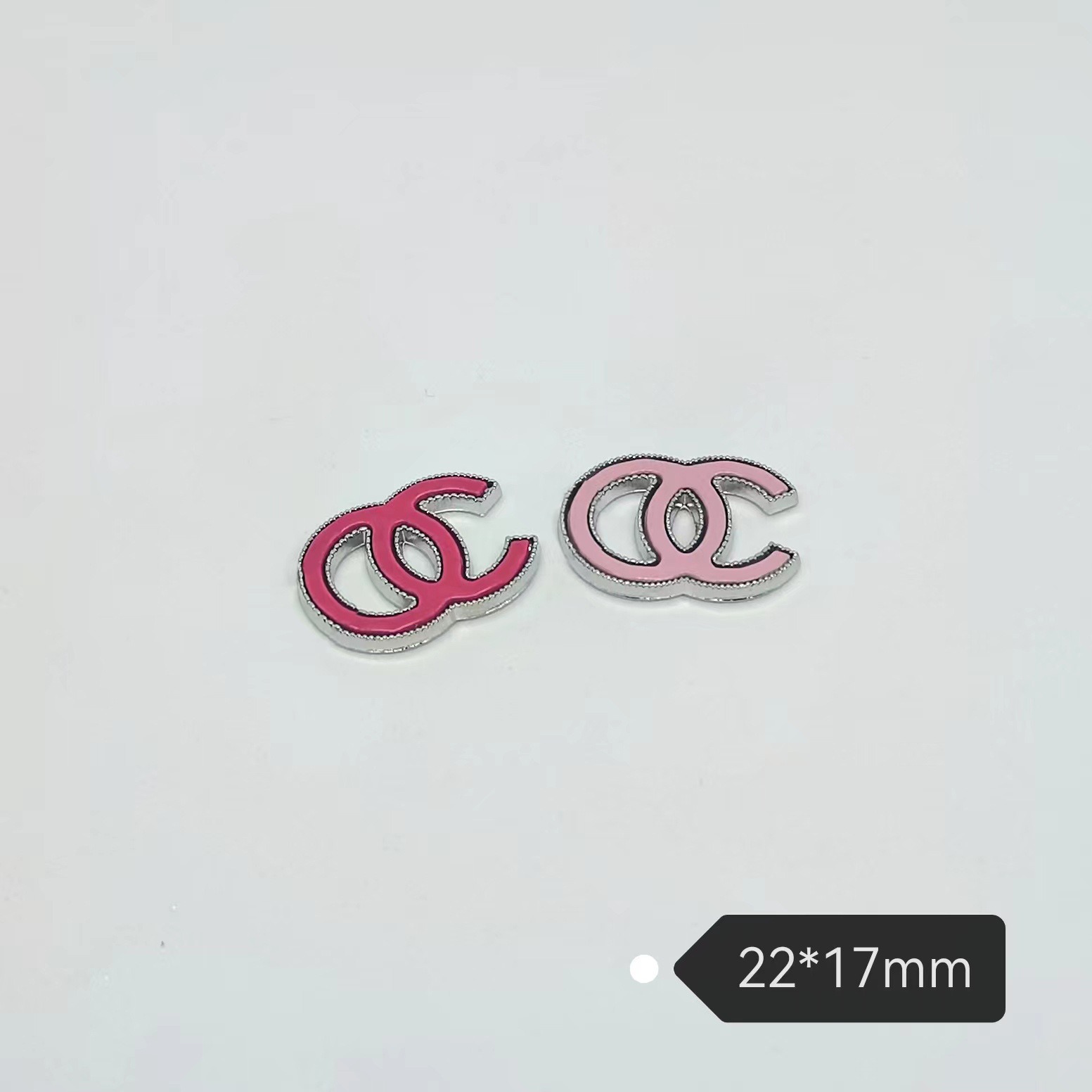 Chanel Exquisite trendy all-match simple style black and white with hair accessories hairpin clothing luggage accessories 23*16MM