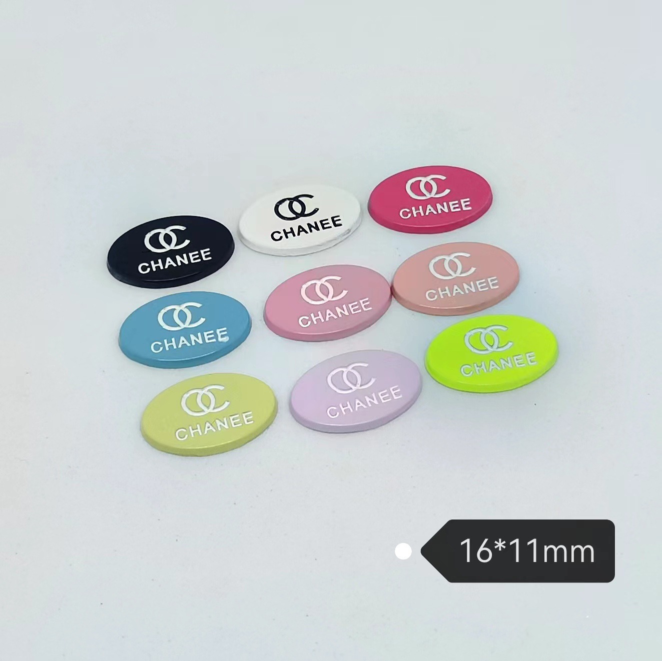 Chanel Small oval patch coloured lacquered macaron fruit coloured hair clip hair clip 16*11MM