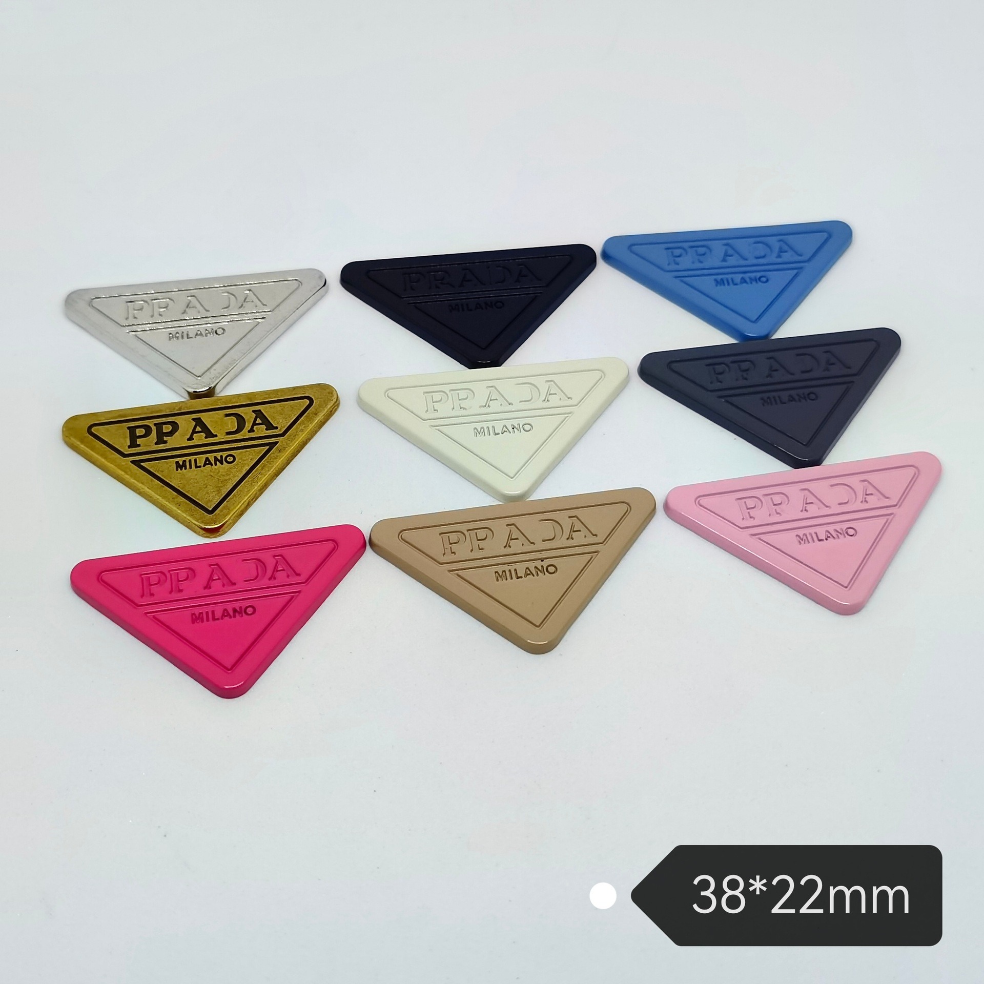 prada Triangle Metal Paint High Quality Clothing Hair Accessories Hair Clip Gripper Cell Phone Case Accessories 38*22MM