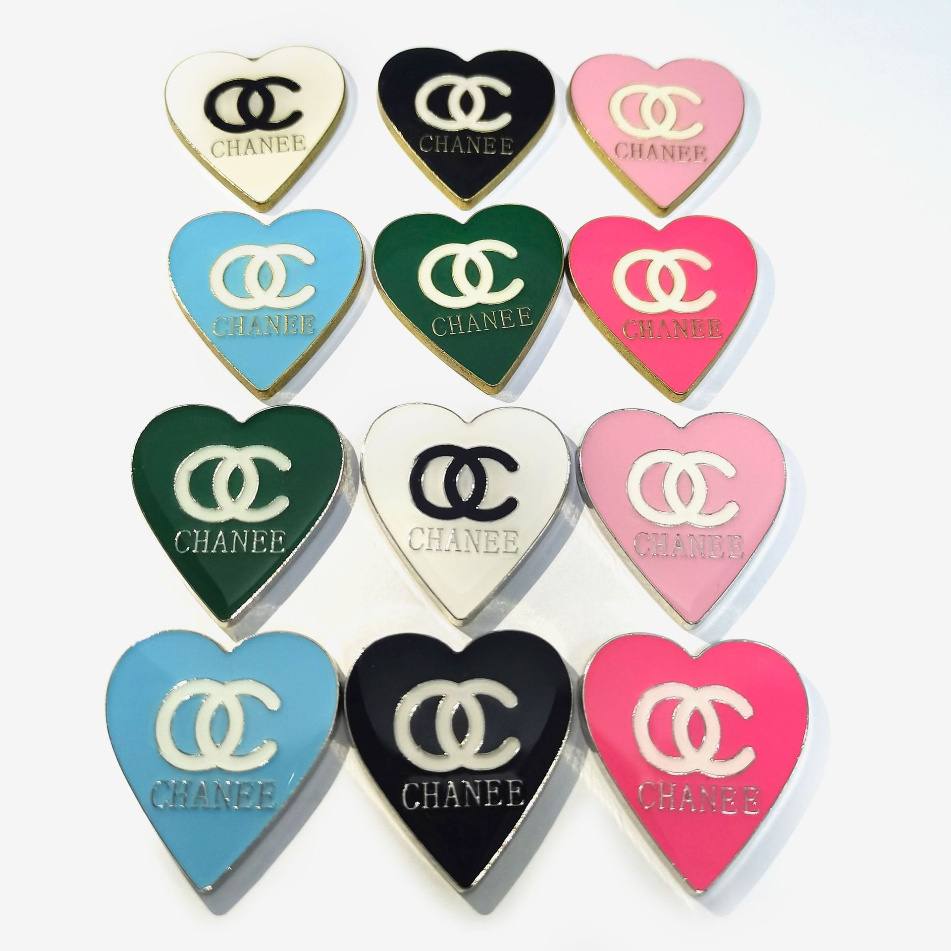 chanel Love Dot Adhesive Drip Oil High Quality Hair Accessories Hair Band Hair Clip Grip Socks Cell Phone Case Accessories 30*32MM