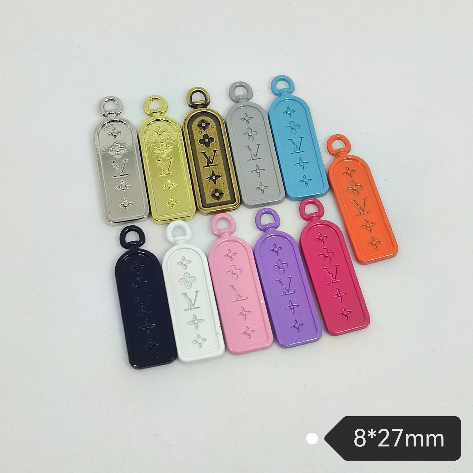 LV Metal electroplating paint simple versatile clothing hair accessories pendant mobile phone case chain accessories 8*27MM