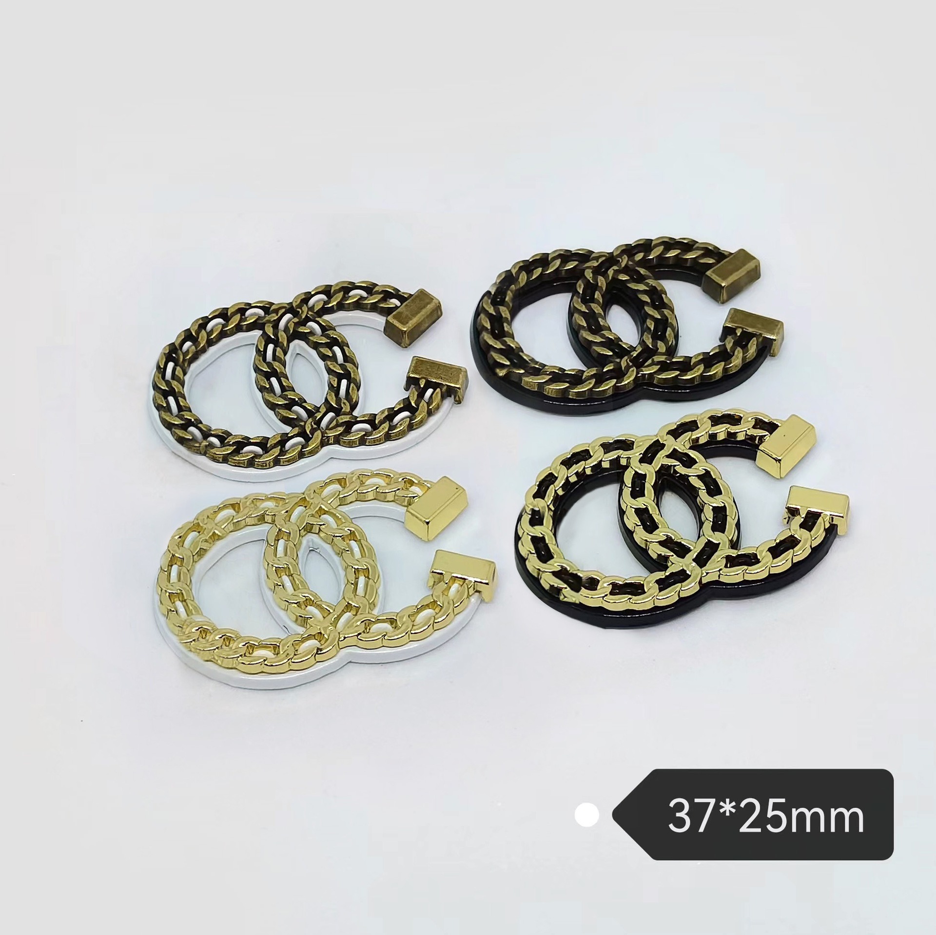 Chanel New trendy high-end metal chain double splice clothing hair accessories mobile phone case large intestine ring accessories 37*25MM