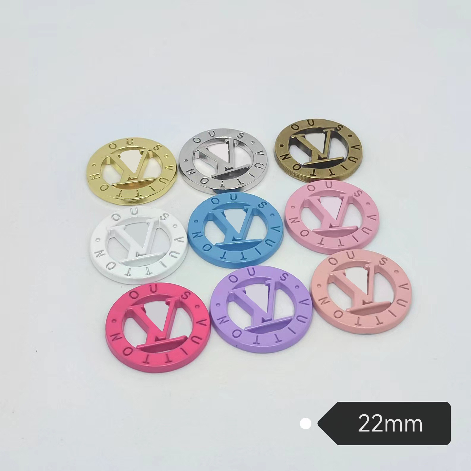 LV Circle All Match Shoes Clothing Luggage Accessories Hair Accessories Hairpin Hair Band Cell Phone Case Hat Socks Accessories 22MM