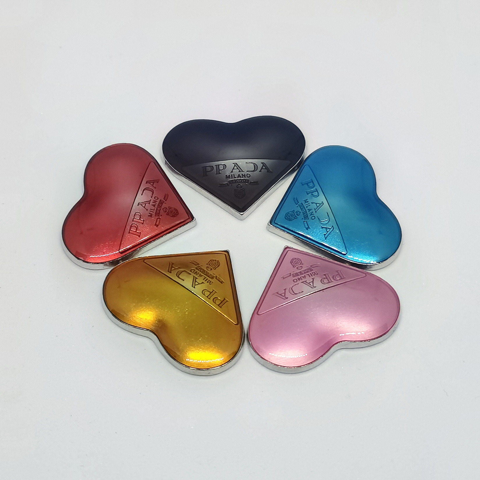 Prada New nectar color drip metal high quality accessories apparel hair accessories clip mobile phone case 30*25MM