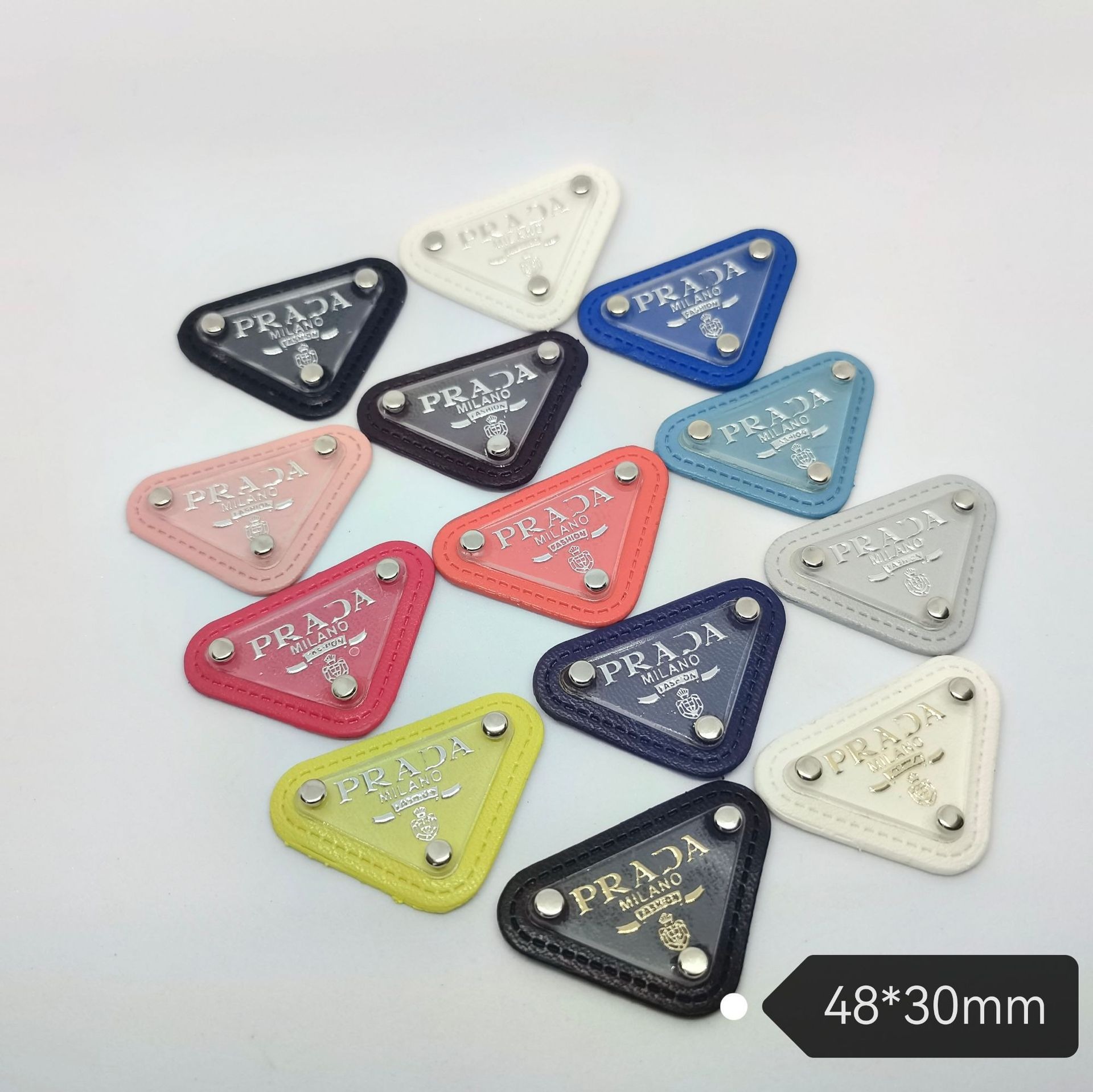 Prada New Inverted Triangle Leather Label Leather Label Clothing Shoe Cap Hair Band Cell Phone Case DIY All-match accessories 48*30M