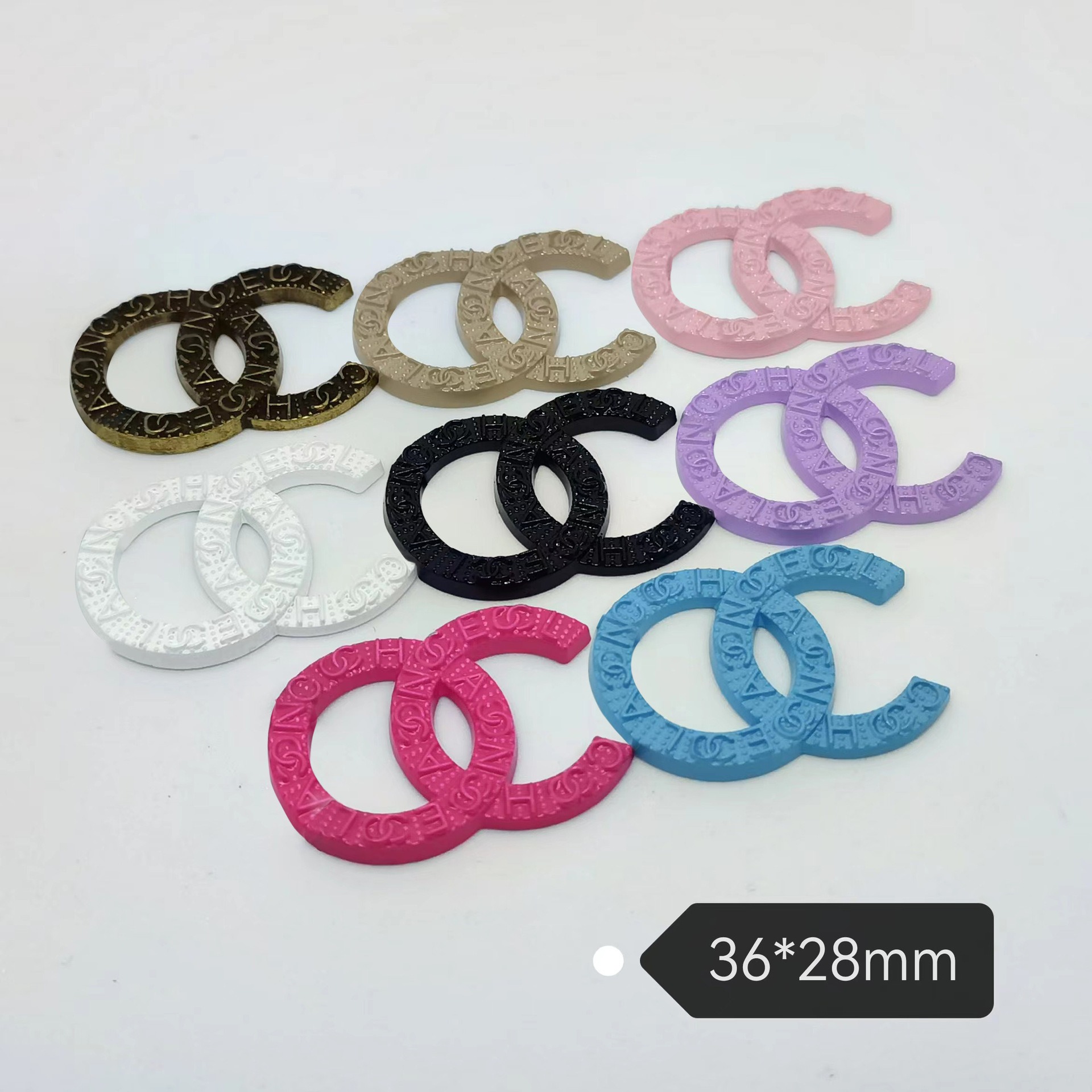 Chanel Large Embossed Versatile Clothing Hair Accessories Hair Clips Hair Clips Grippers Accessories 36*28MM