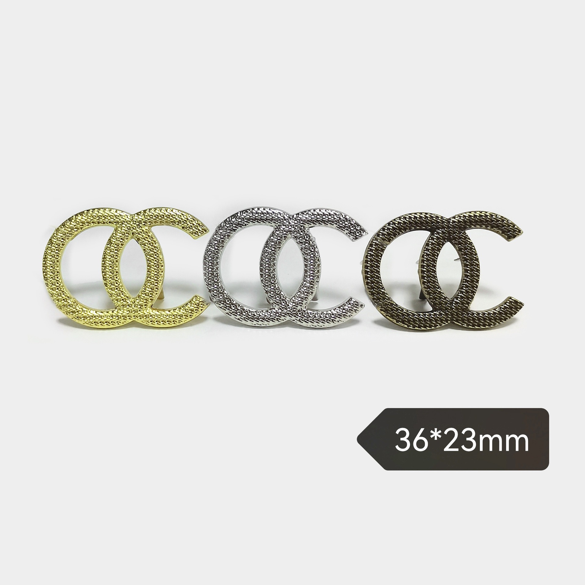 Chanel Plaid Metal Decor Buckle Bag Shoe Cap Hair Clip Colorectal Circle Gripper Hair Band Accessories 36*23MM