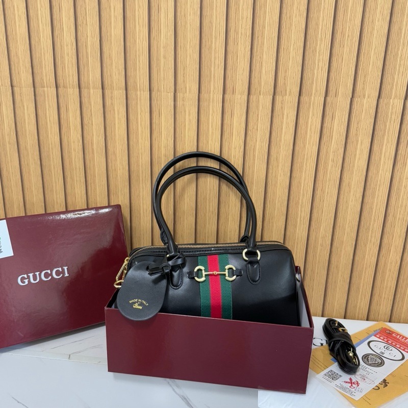 33168#Gucci Horse Clasp Boston Bag
