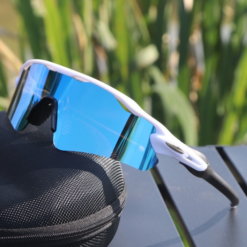 Oakley Encoder
