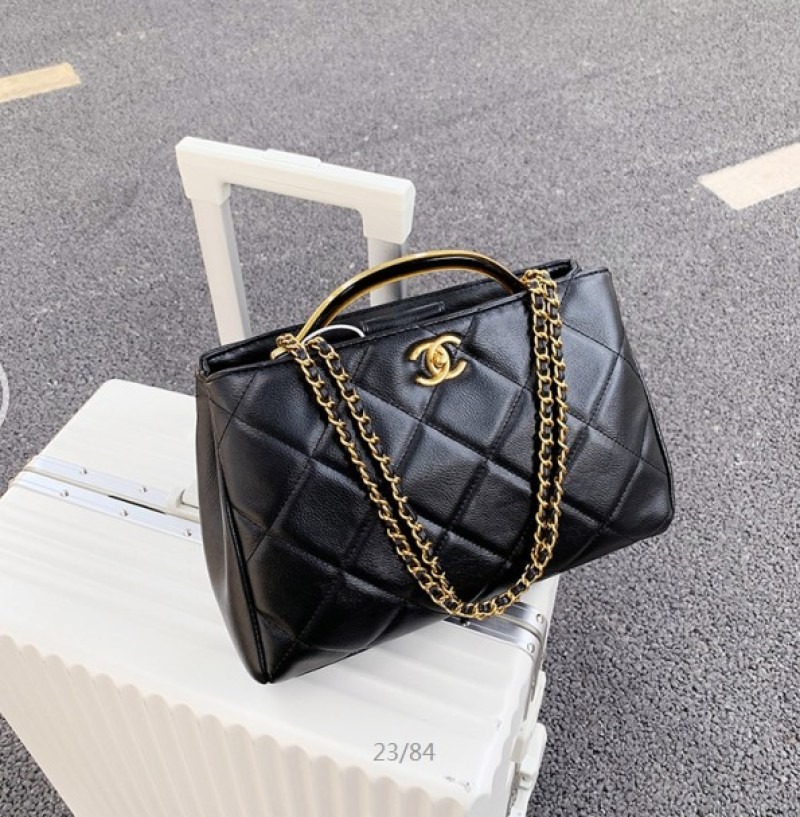 CHANEL tote bag