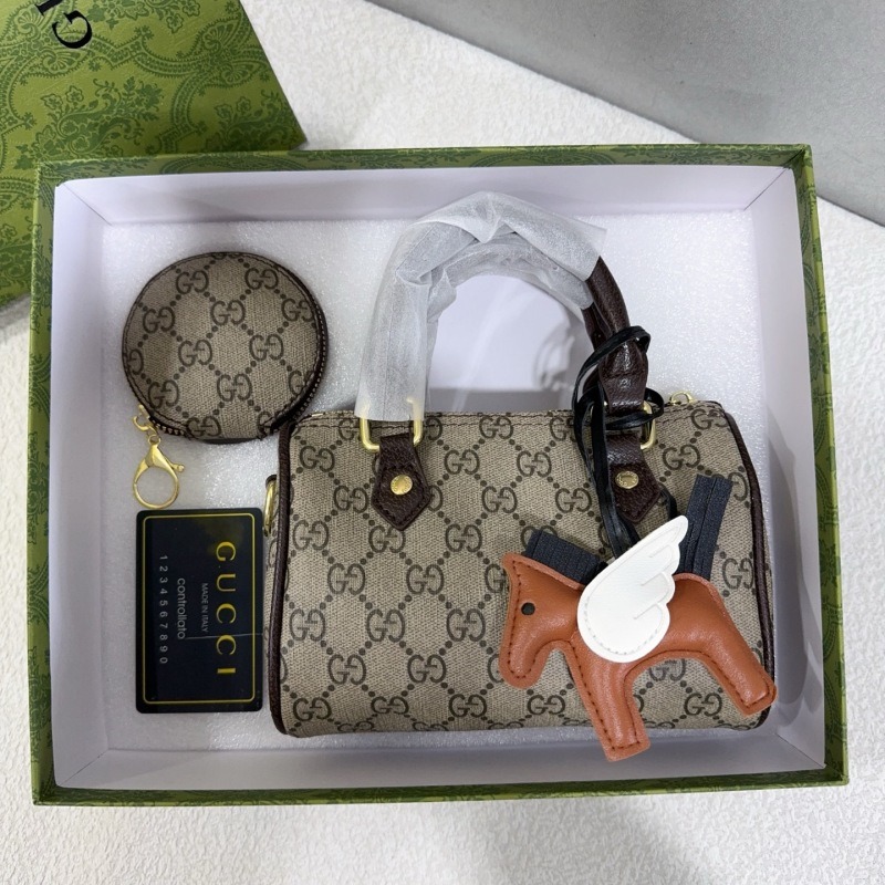9088# Louis Vuitton Nano Speedy