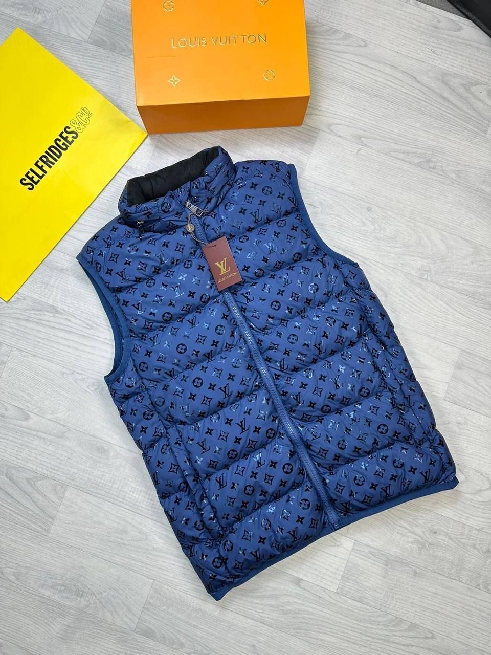 01106# designer Down vest