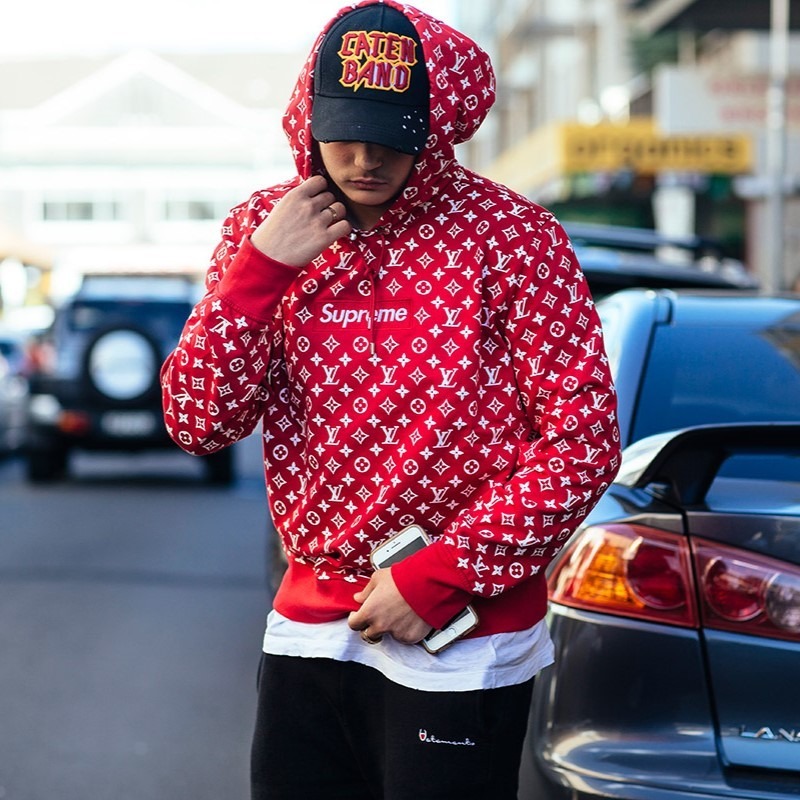 01110# hooded sweatshirt designer