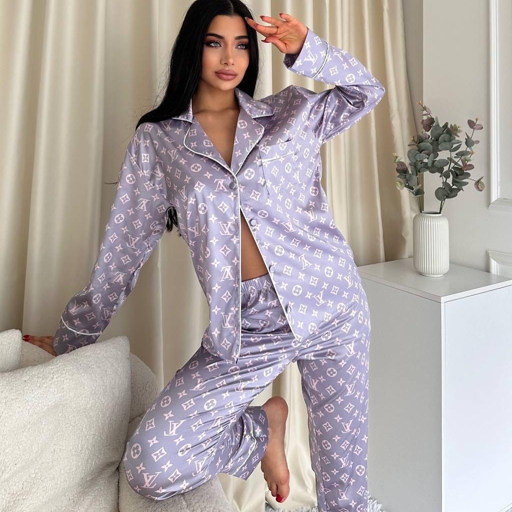 01112# long pajamas set