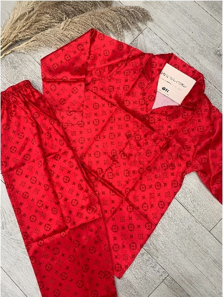 01112# long pajamas set
