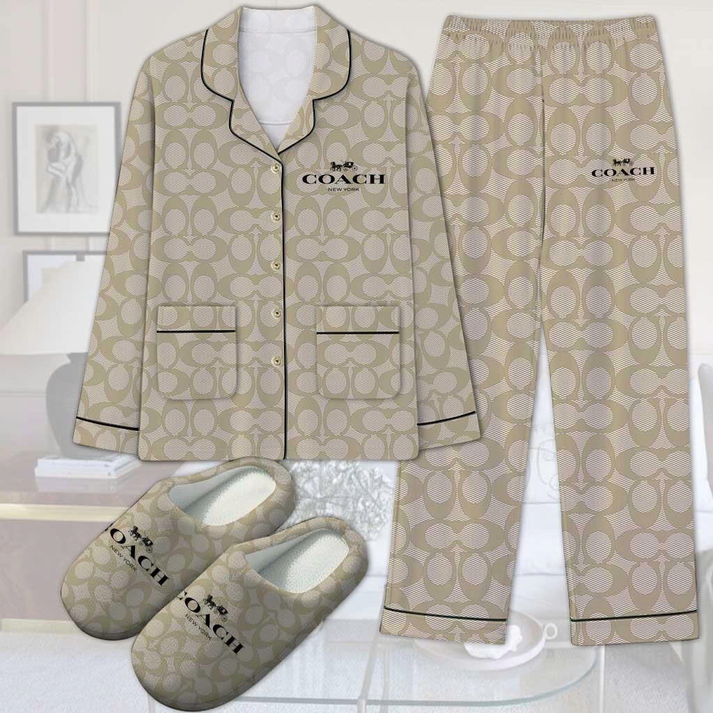 01112# long pajamas set