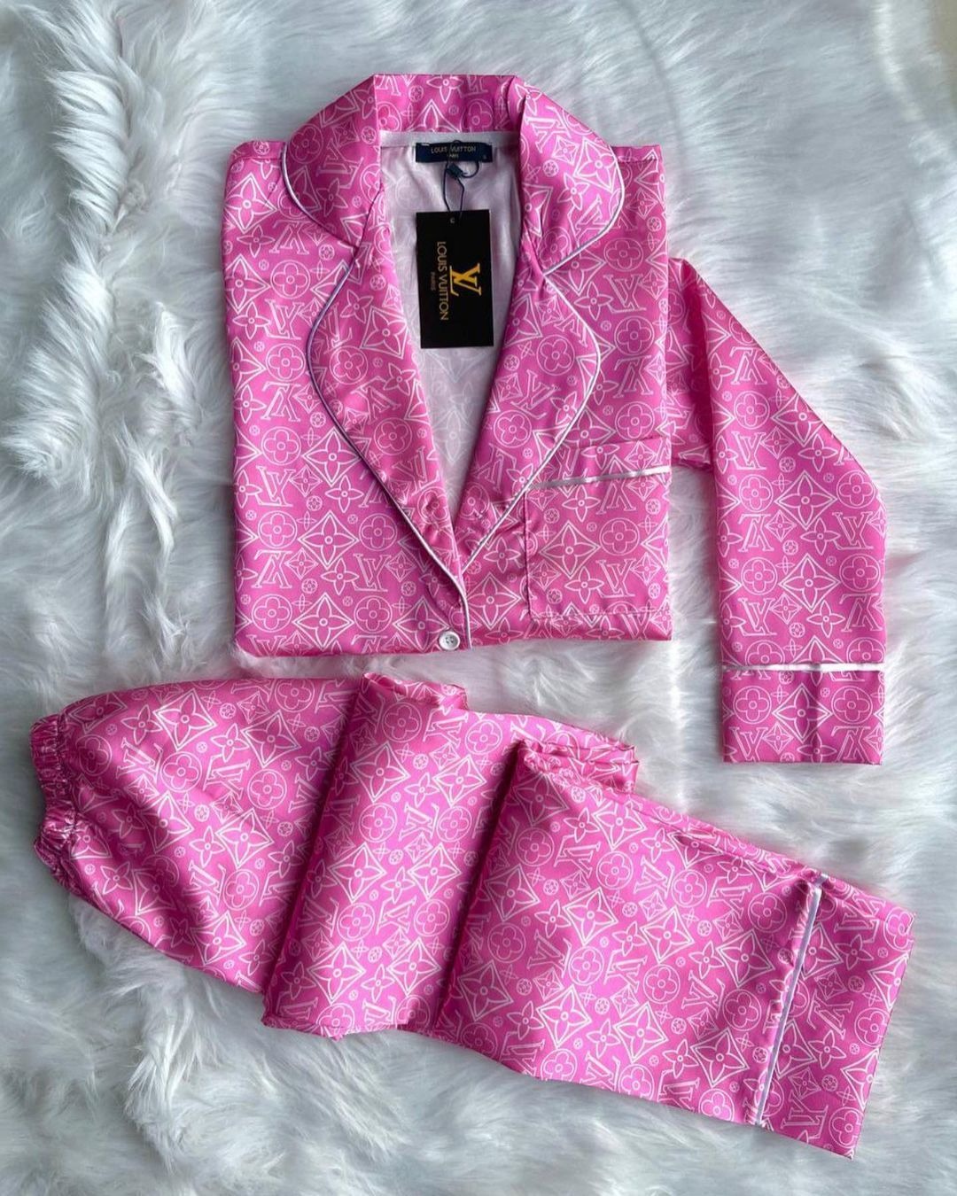 01112# long pajamas set