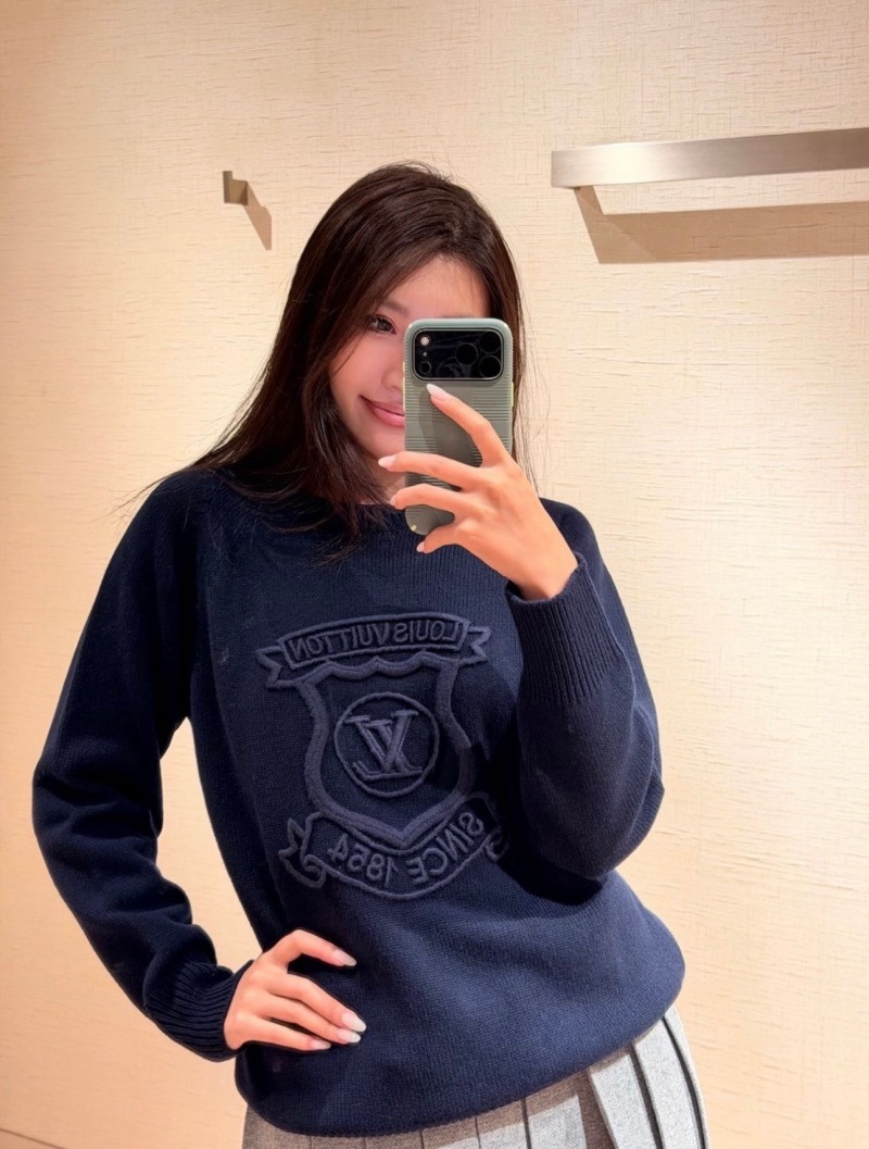 LV College-inspired crewneck long-sleeve sweater