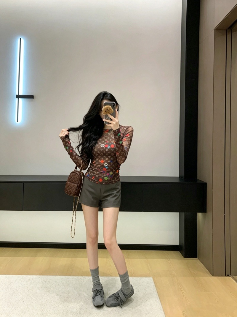 LV Colored presbyopic mesh bottoming shirt