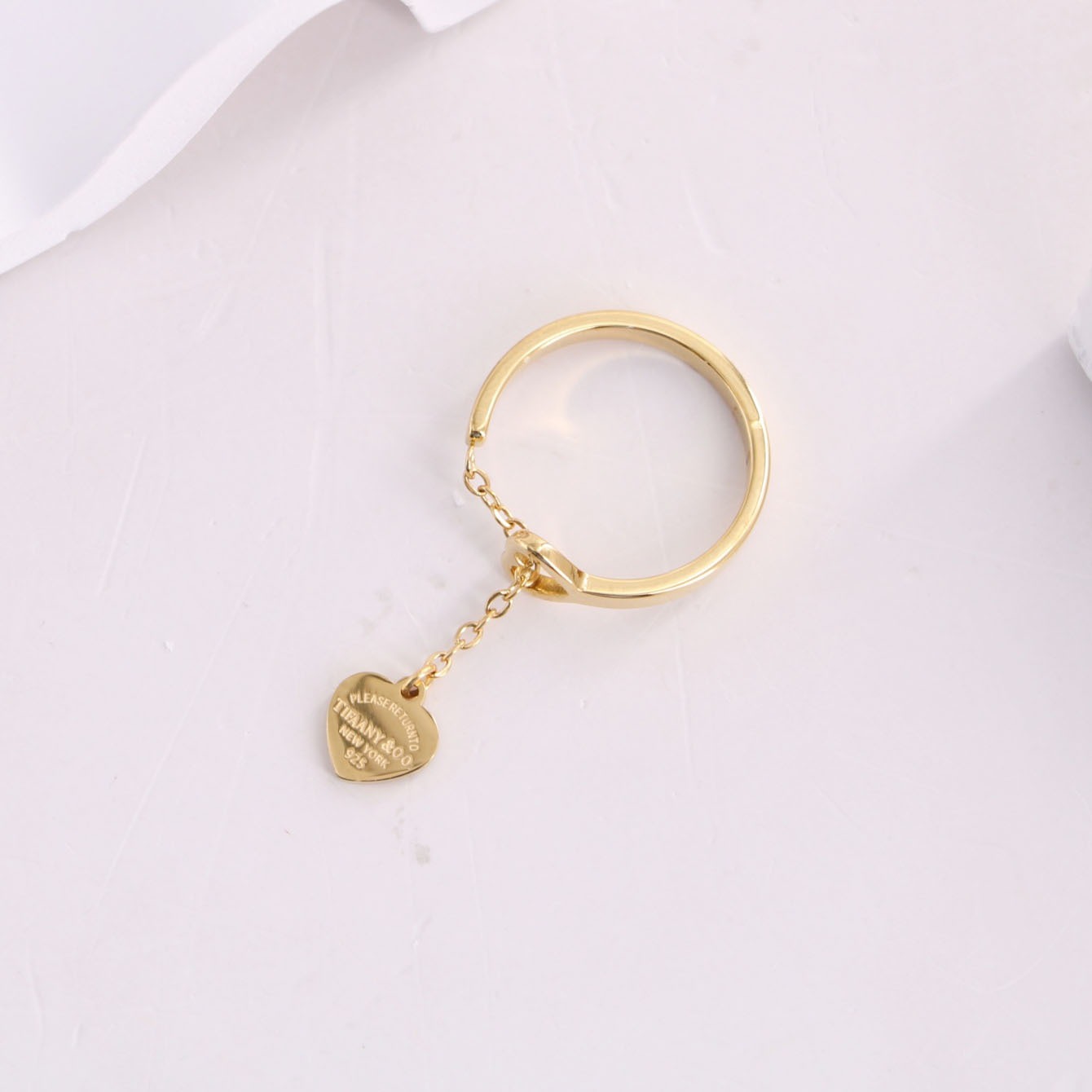 Tiiffany Printed Love Hollowed Out Tassel Small Pendant Opening Thin Ring Ring Designer Ornament